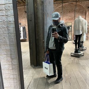 Meet your Posher, Steven